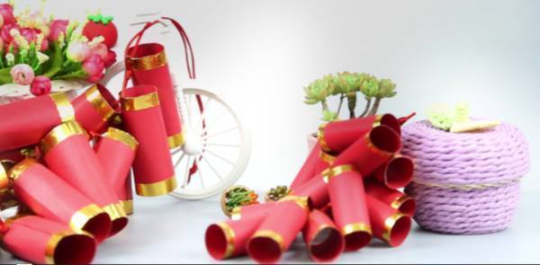 元旦节手工纸灯笼鞭炮,元旦手工立体鞭炮