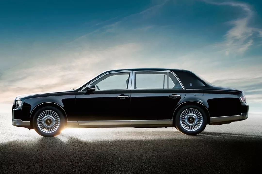 可能竞拍，才是雷克萨斯LM的正确卖车方式