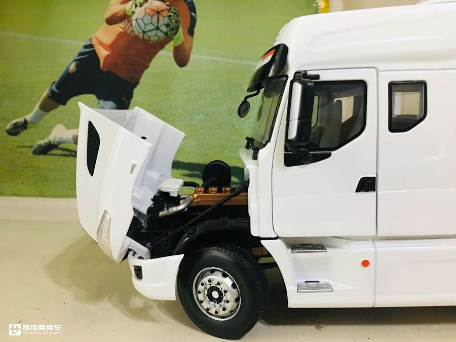 乘龙t7l600马力长头生活舱落地价,乘龙t7卡车最新款