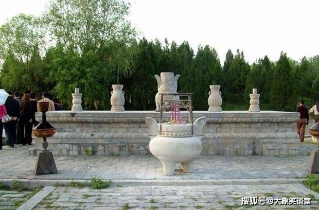 一块风水宝地葬下去多久有效,风水宝地被建祖墓