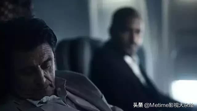 《美国众神》各路新神旧神一股脑儿冒出来,但尺度要大得多!