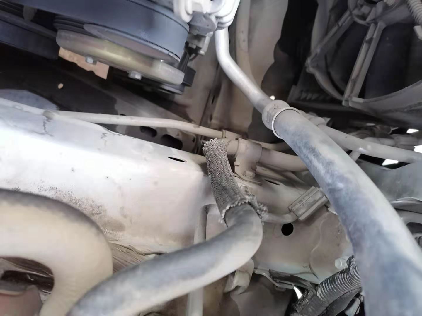 胖哥喜提星途,胖哥喜提爱车