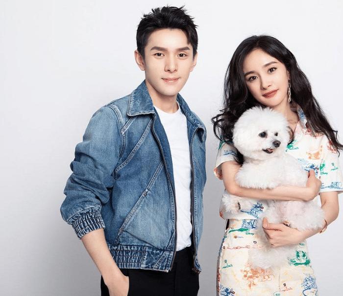 杨幂直播被测量手腕,杨幂直播回放杨幂视角