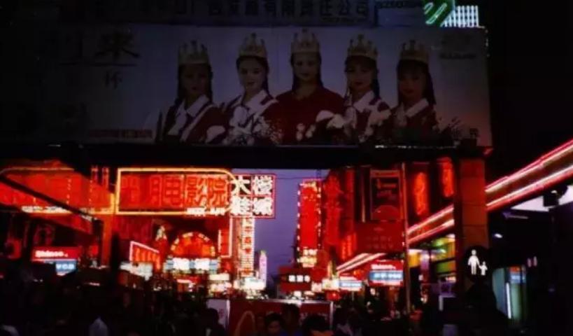 麦兜几岁,麦兜出生