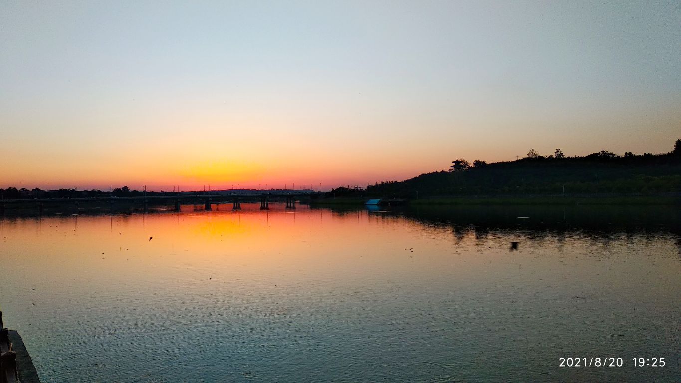 仲秋季，进阎良，三顾石川河