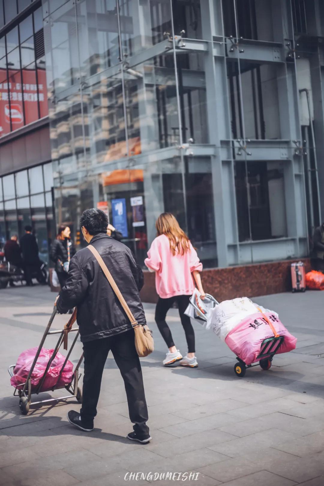 你好成都歌曲原唱,你好成都