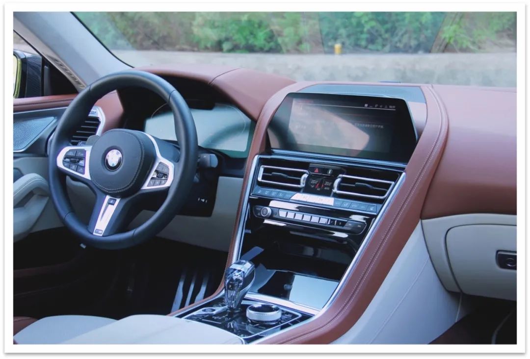 宝马轿车的天花板，试驾你不知道的“宝藏”8系