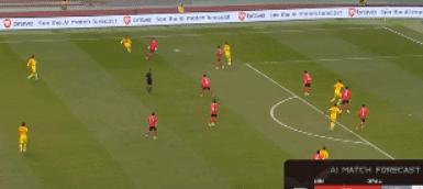 中国队0:1不敌卡塔尔,中国队0比2负于日本队