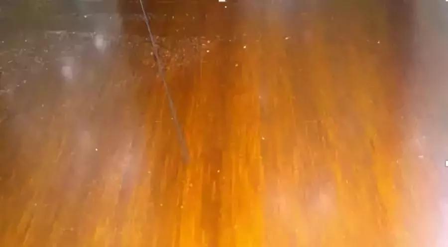 贴木皮与实木家具怎样区别,贴木皮和贴纸的区别