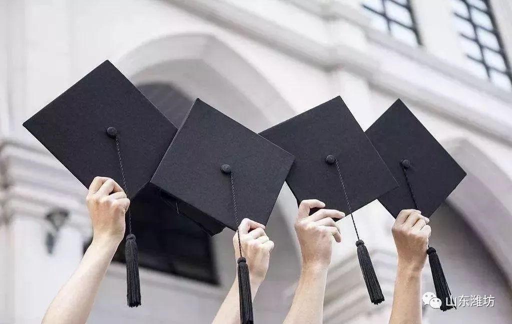 从足球比赛替补候场学习人才储备,《绝对优势》商业洞察连载