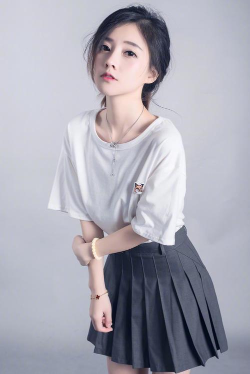 斗鱼陈一发儿,2018斗鱼嘉年华冯提莫陈一发