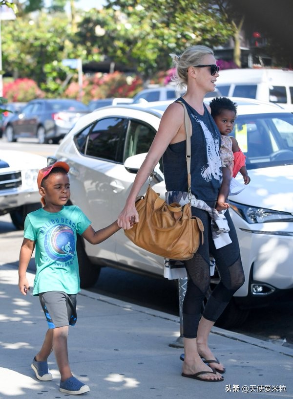 西恩潘和塞隆为什么分手,皮特塞隆潘介绍