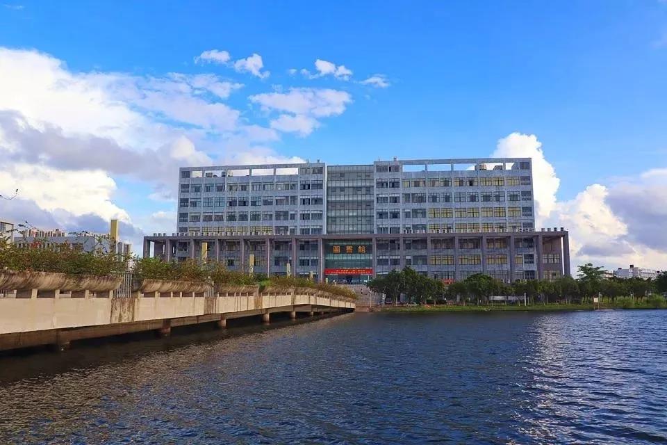 广东科学技术职业学院中专分数线,广东科学技术职业学院有本科嘛