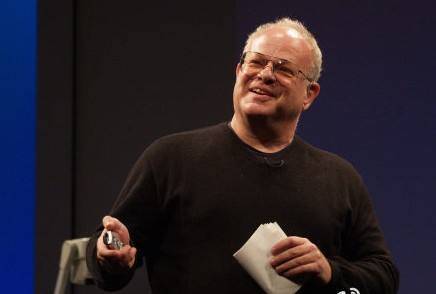 学英语和ai智能翻译,人工智能翻译有多准确