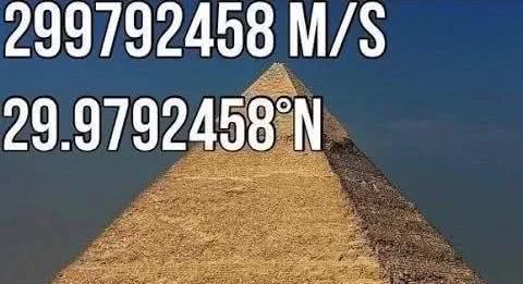胡夫金字塔北纬29.9792458度,和光速一样,是巧合还是另有深意?