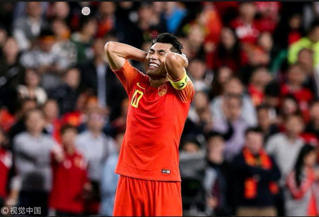 国足0-5惨败败给谁了,国足的0:6惨败说明了什么