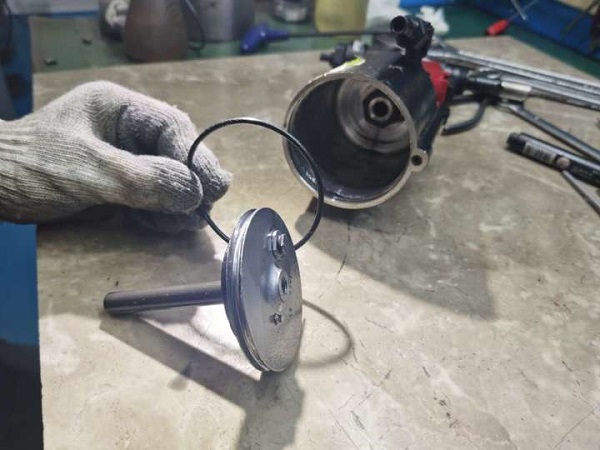 拉螺母枪维修使用方法,拉铆螺母枪的维修