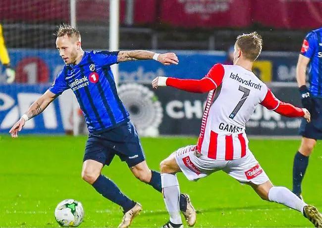 莫尔德vs斯特罗姆几点开场,莫尔德vs斯特罗姆3比0