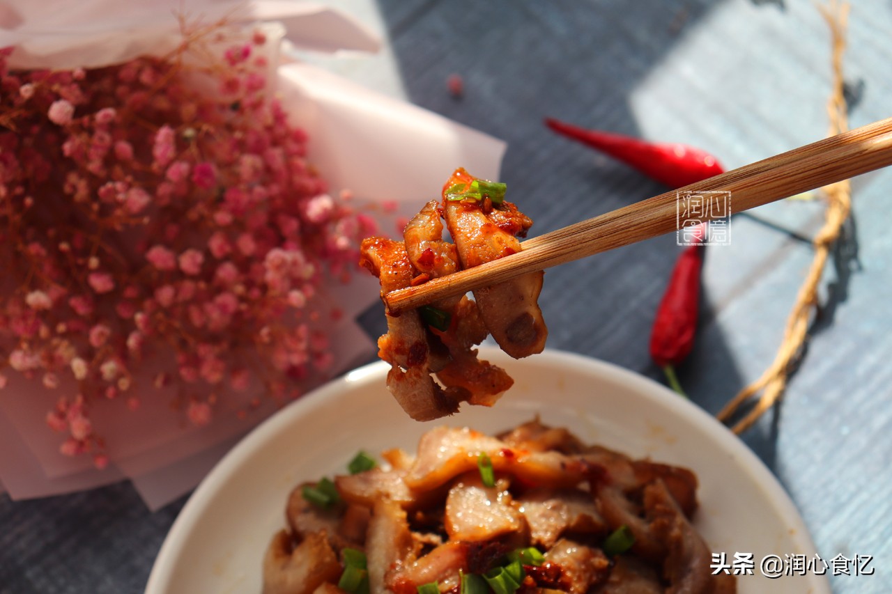 卤菜店的猪头肉卖多少钱一斤合适,卤味猪头肉