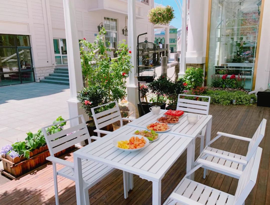 花艺是花店吗,花店还是花艺工作室