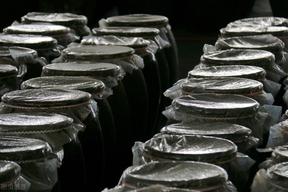 白酒知识白酒的发酵方式有哪些,米香型白酒半固态发酵越久越好吗