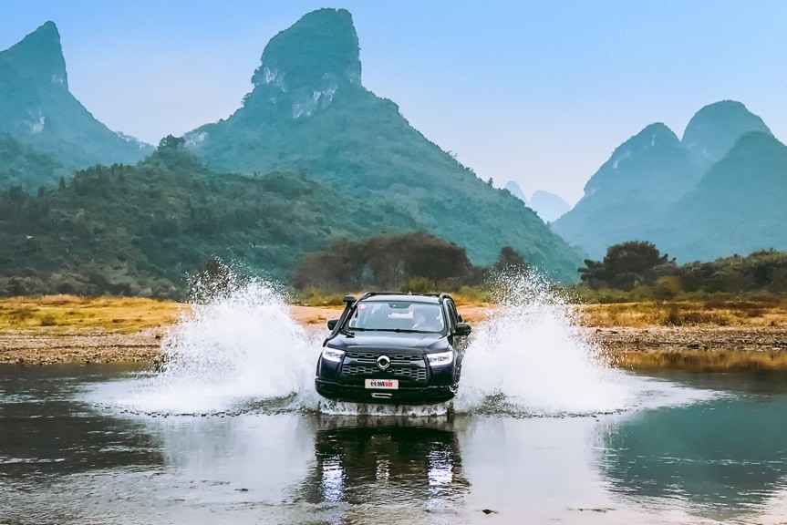 什么是快乐星球？长城炮五一带你去游