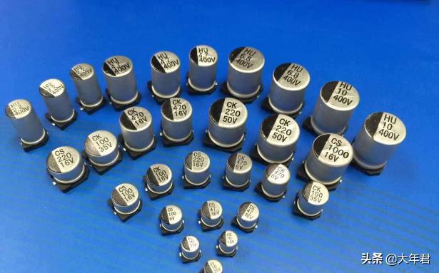 贴片电容与普遍电容的用途区别,贴片电解电容与贴片铝电解电容