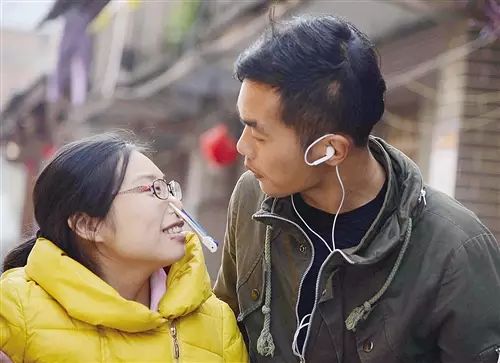 被丁一舟赖敏的爱情感动流泪,丁一舟赖敏结婚照片