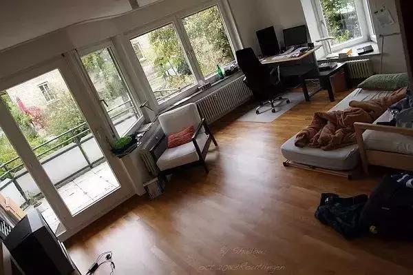 留学生宿舍到底有多小,留学生宿舍真实情况