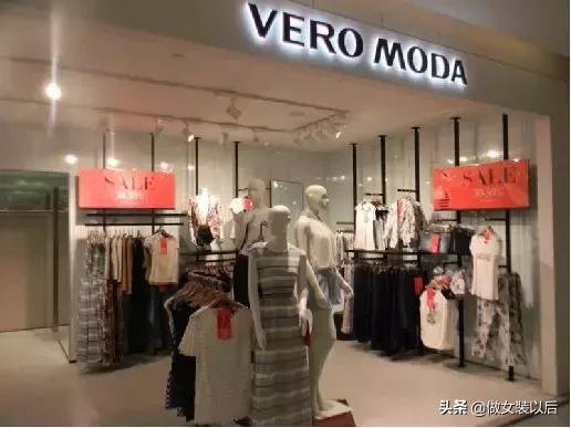 流水的衣服铁打的牛仔裤,流水的潮牌铁打的耐克