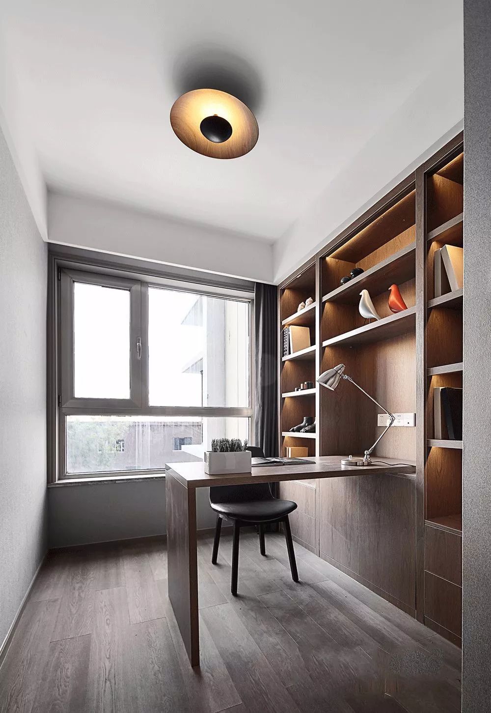 房间小柜子和书桌怎么设计,全屋定制小柜子和隐藏式书桌