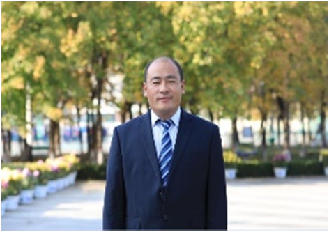 三尺讲台亦风流,云南农大附属中学演讲