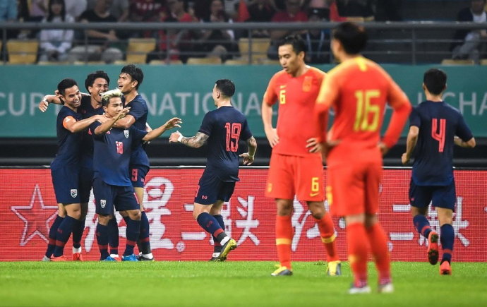 国足国青为何连负泰国?中国足协职业经纪人解读泰国青训给你答案