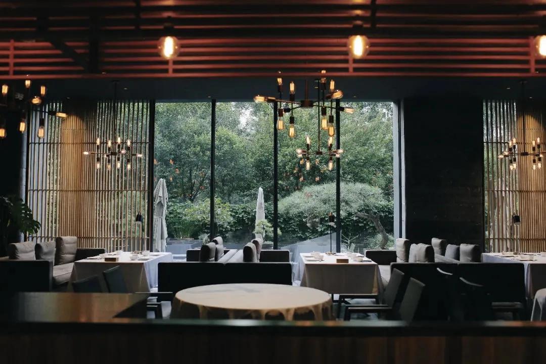 用三年时间雕琢洛河边上的西湖味道，劳斯莱斯级别的美食享受