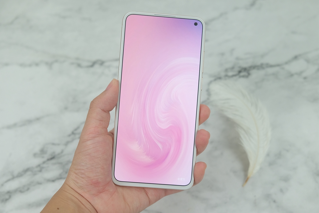 今年上半年哪些品牌的手机卖得最好？华VO果稳了