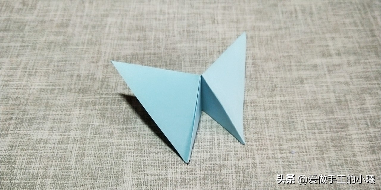 女生手工折纸送给闺蜜小蝴蝶,蝴蝶折纸大全教程简单又漂亮