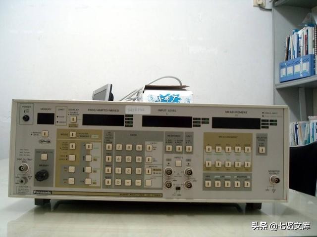 机械电子初级音频信号分析仪设计论文（七贤文库外包兼职）