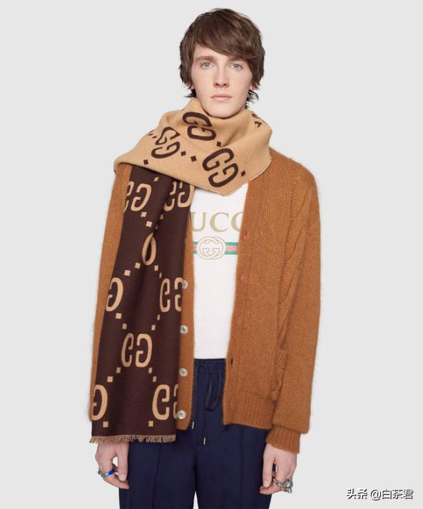 时尚秋冬爆款围巾,2021最流行的大牌围巾秋冬款