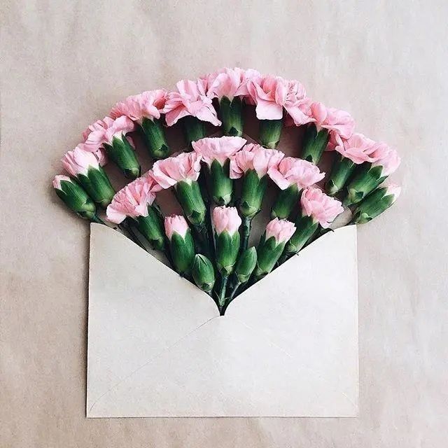 高情商发朋友圈的幽默句子,高情商发朋友圈的句子适合男生