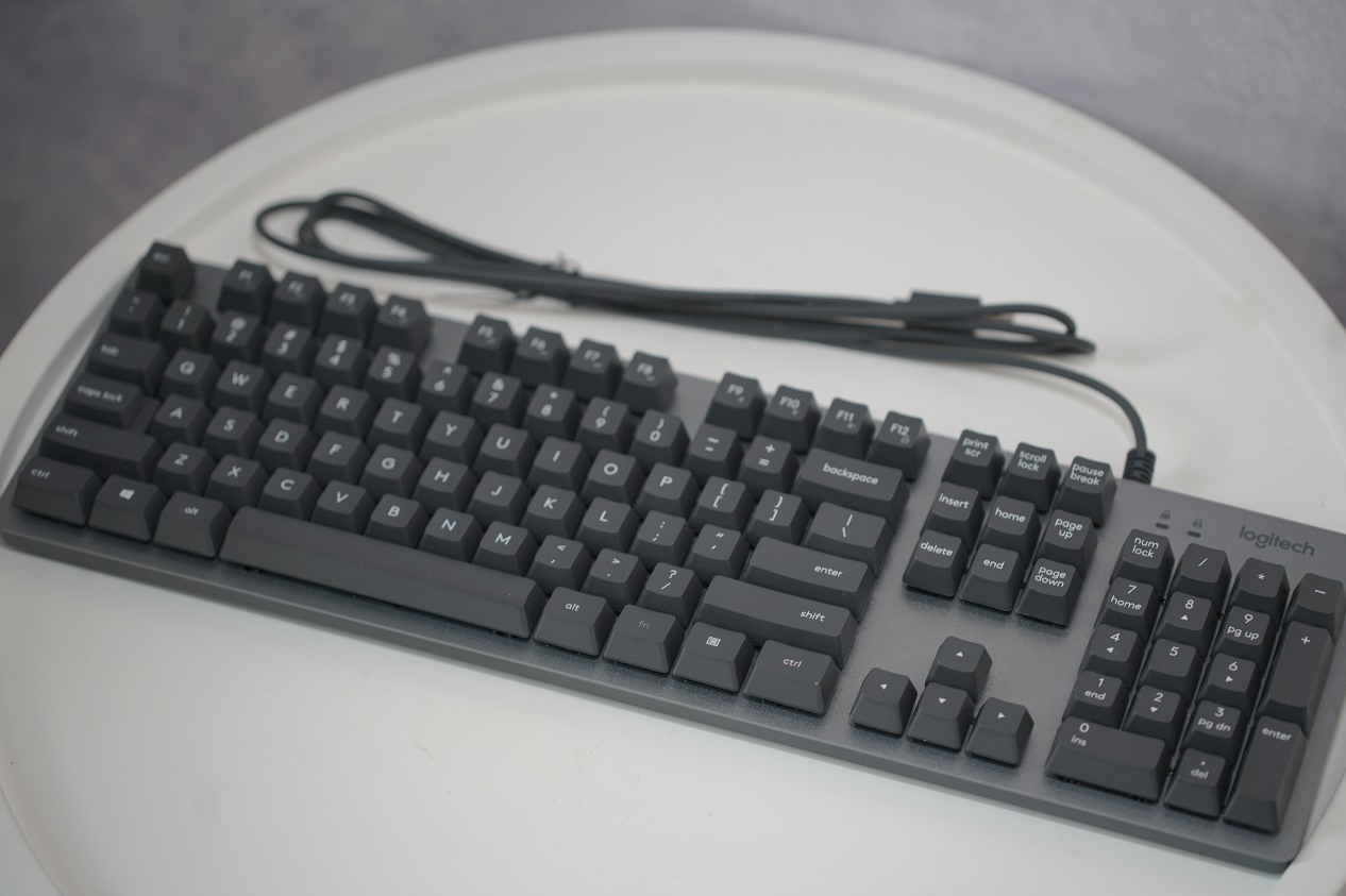 罗技入门办公键盘测评,舒适的键盘