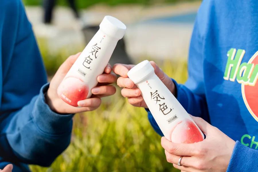 在李佳琪直播间买零食，是个划算的选择吗？