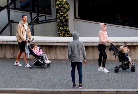 乔治娜卡戴珊罗纳尔多,c罗乔治娜走t台