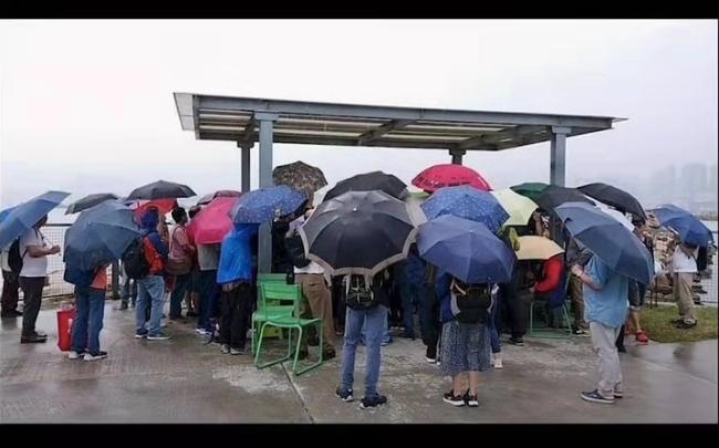 星光大道2009年总冠军演唱,2013年星光大道李谷一签约歌手