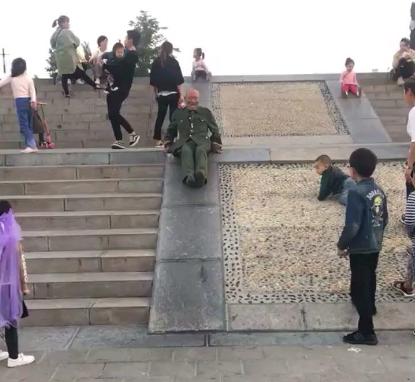 趣图搞笑梗图,网上搞笑趣图