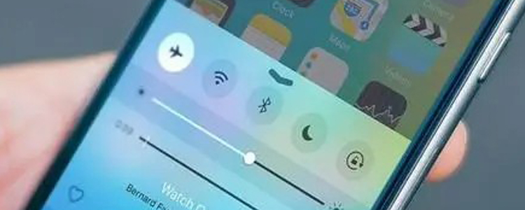 苹果手机显示无Sim卡怎么回事,苹果手机插入sim卡显示无服务