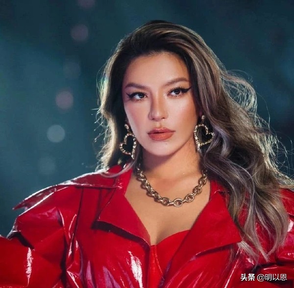 你觉得乘风破浪的姐姐好看吗,看了乘风破浪的姐姐你有什么感想