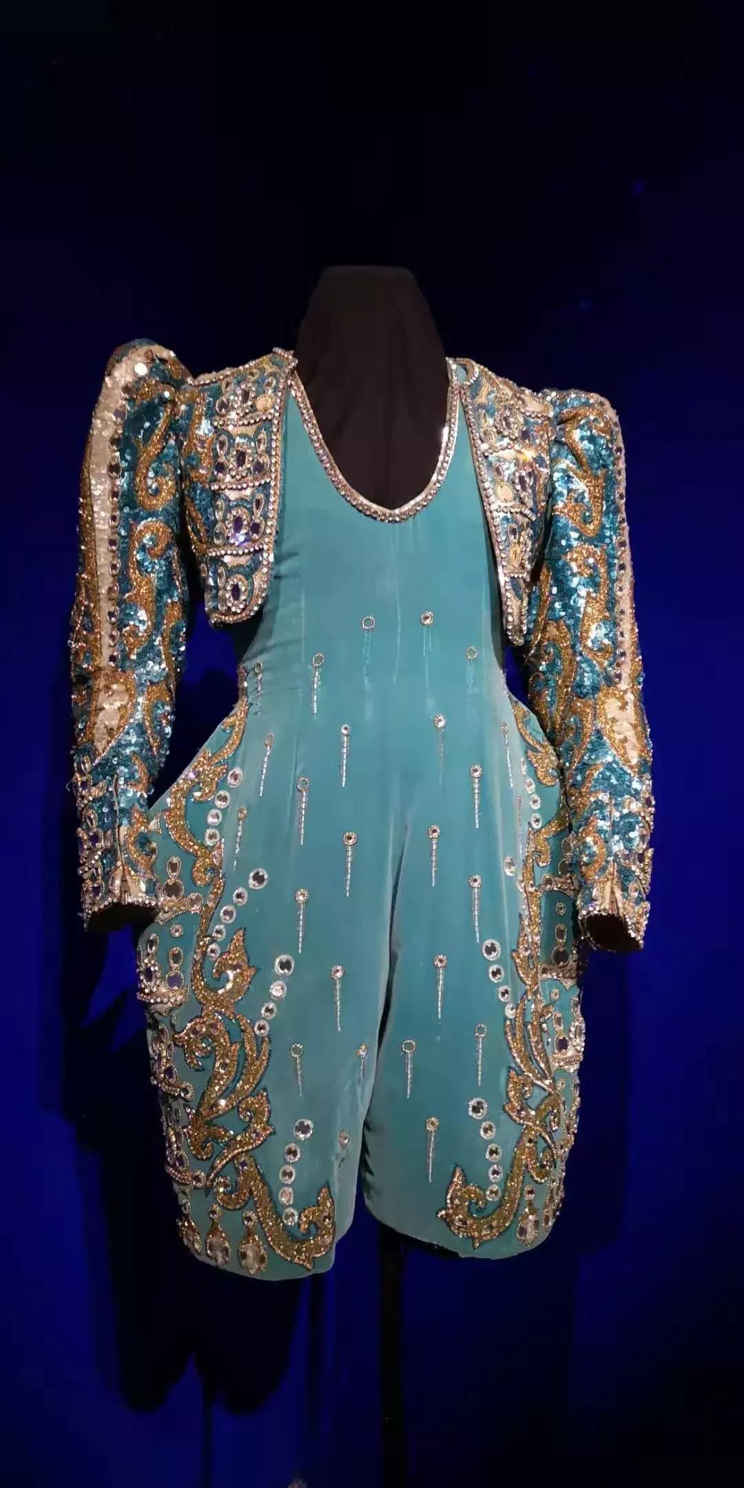 域外来风▏施华洛世奇六精合体让技术因艺术而持续高光