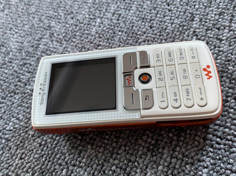 索爱手机w800图片,2005年索爱w850