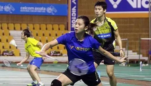 业余羽毛球双打战术解析,羽毛球双打比赛战术分析