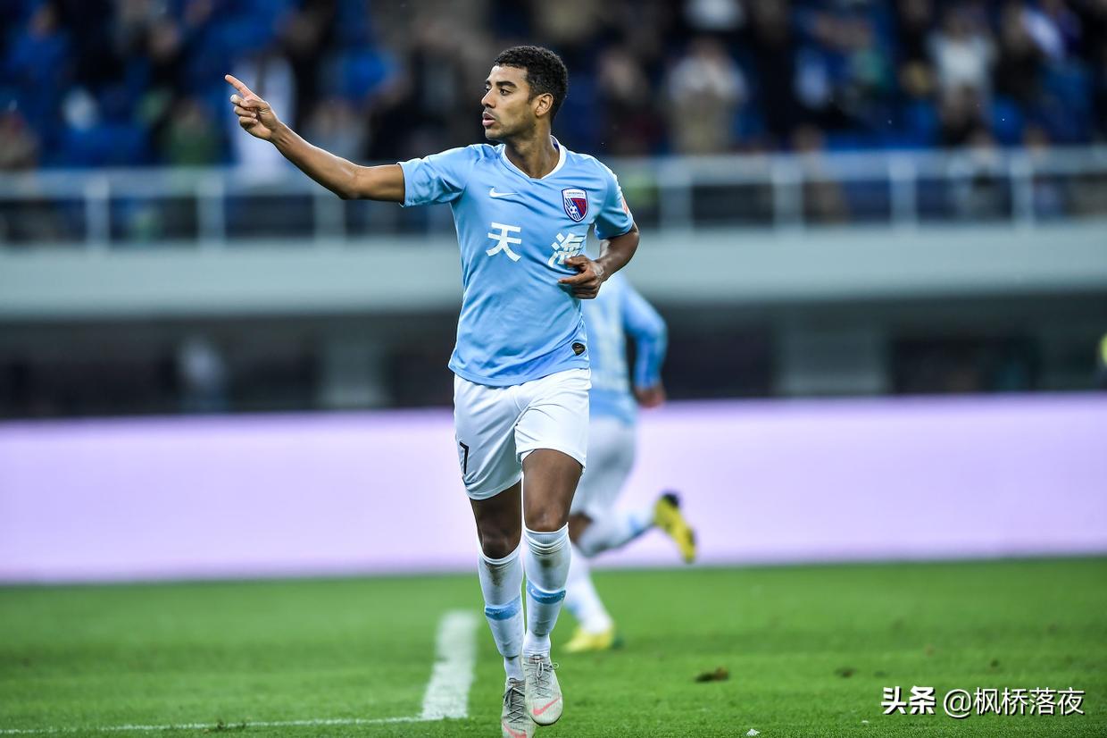 中超一外援太暖心！主动为受骗球迷送球衣，下次送就是国足战袍了